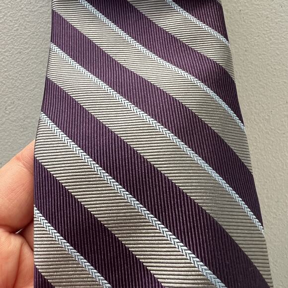 Brooks Brothers Necktie Men's Purple Grey White Striped Diagonal - Picture 3 of 10